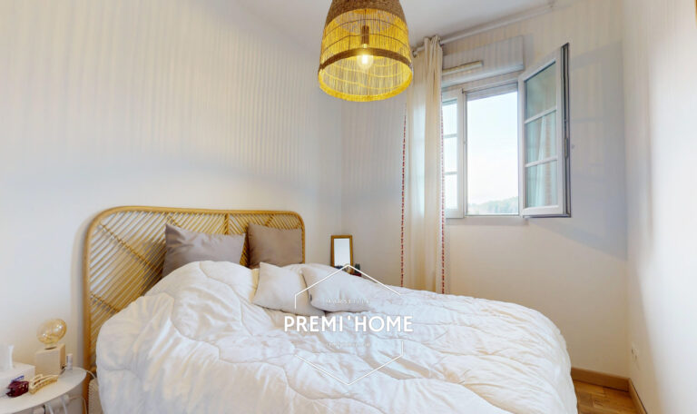 A VENDRE T2 DERNIER ETAGE AIX SUD - Premi'home Agence immobilière Aix En Provence