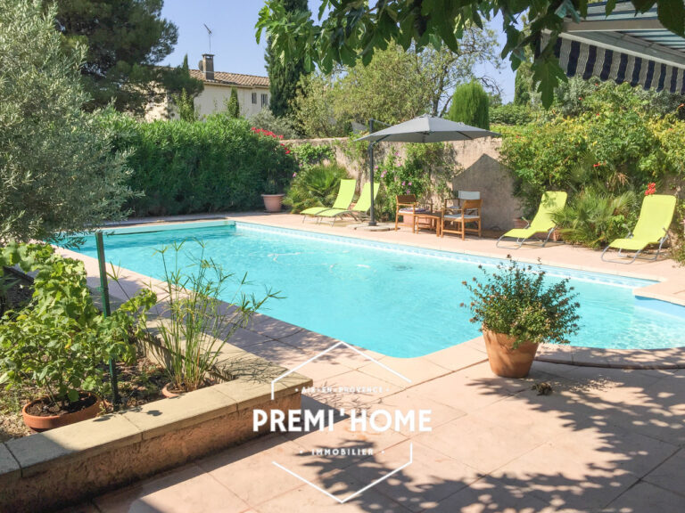 MAISON T4 AVEC PISCINE SAINT REMY DE PROVENCE - Premi'home Agence immobilière Aix En Provence