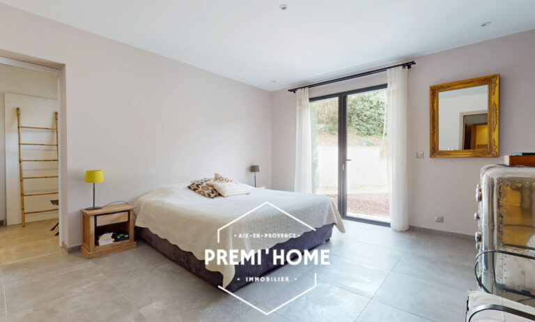 MAISON RECENTE AVEC PISCINE SAINT MARC JAUMEGARDE - Premi'home Agence immobilière Aix En Provence
