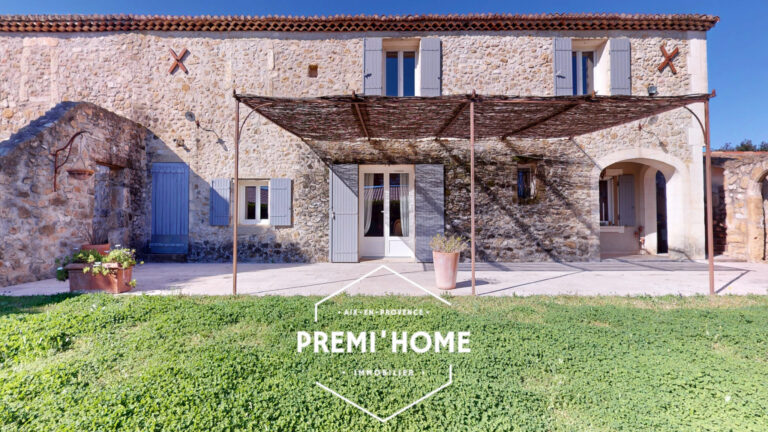 MAISON T5 + APPARTEMENT T2 AVEC PISCINE AUREILLE ALPILLES - Premi'home Agence immobilière Aix En Provence