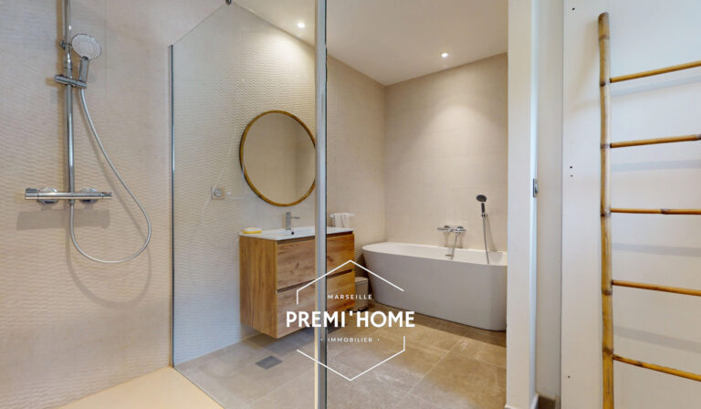 MAISON RECENTE AVEC PISCINE SAINT MARC JAUMEGARDE - Premi'home Agence immobilière Aix En Provence