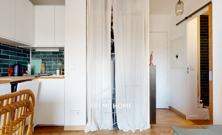 A VENDRE T2 DERNIER ETAGE AIX SUD - Premi'home Agence immobilière Aix En Provence