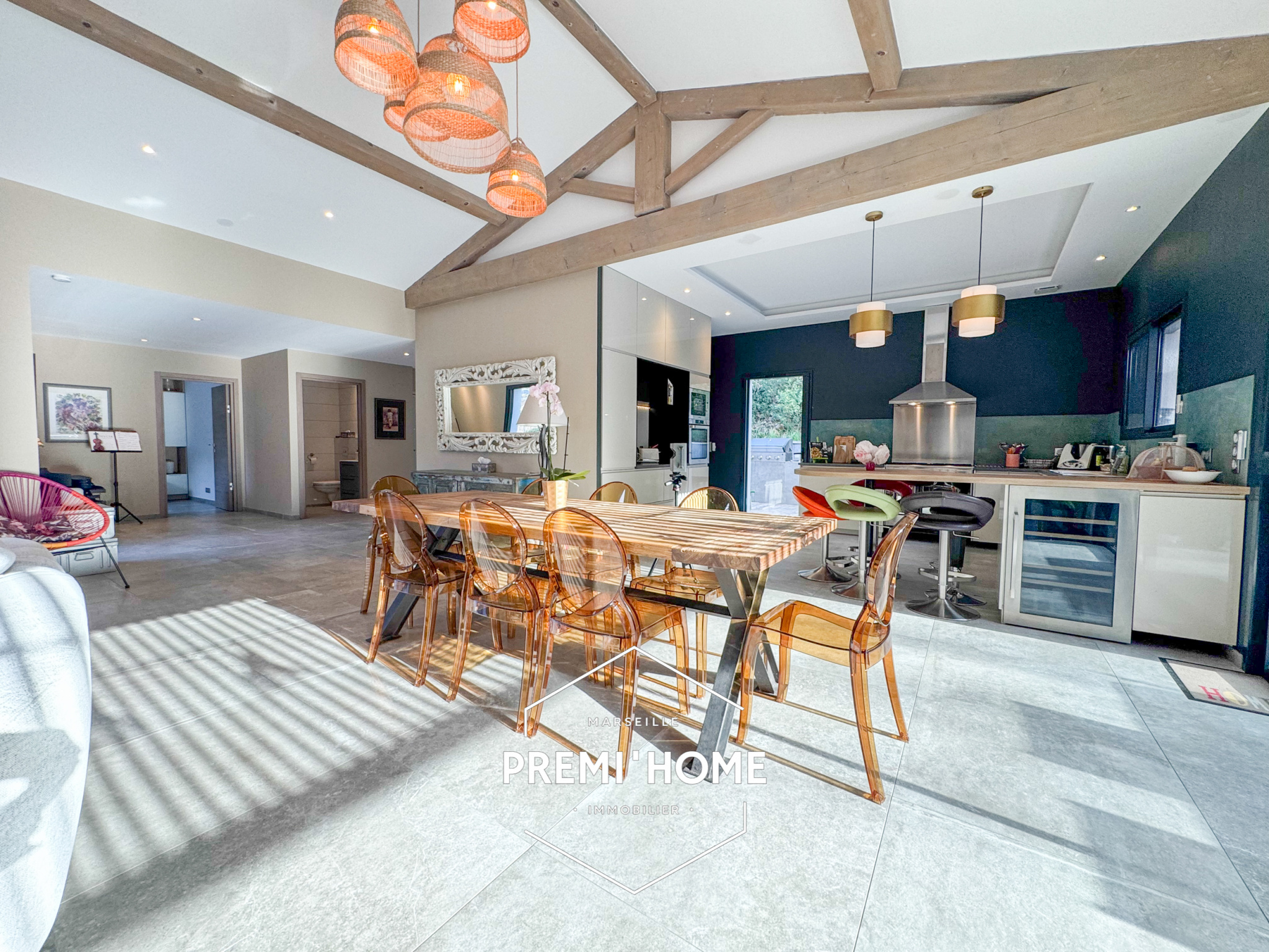 MAISON RECENTE AVEC PISCINE SAINT MARC JAUMEGARDE - Premi'home Agence immobilière Aix En Provence