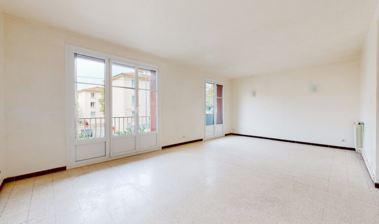 A VENDRE T3 QUARTIER SOLARI A AIX EN PROVENCE - Premi'home Agence immobilière Aix En Provence