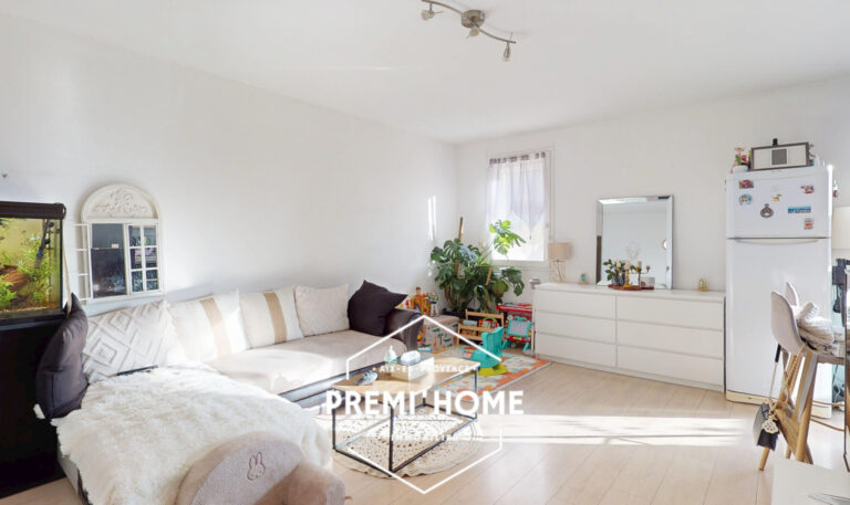 T2 AVEC TERRASSE ET GARAGE A ISTRES - Premi'home Agence immobilière Aix En Provence