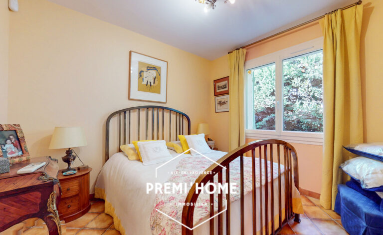 MAISON T4 AVEC PISCINE SAINT REMY DE PROVENCE - Premi'home Agence immobilière Aix En Provence