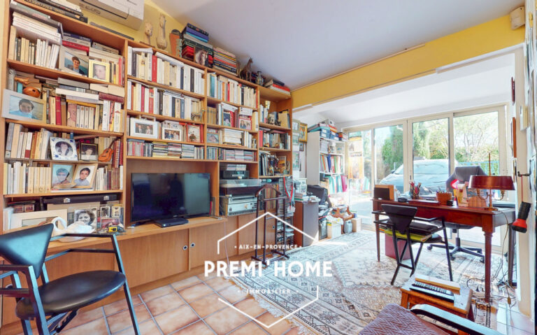MAISON T4 AVEC PISCINE SAINT REMY DE PROVENCE - Premi'home Agence immobilière Aix En Provence