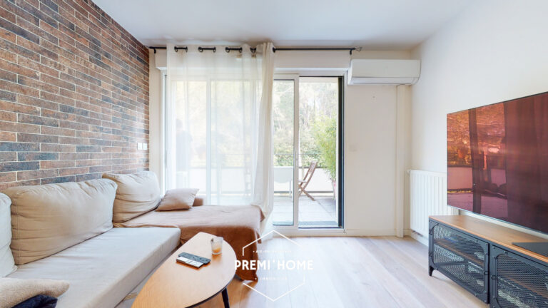  * T2 RECENT TERRASSE * COEUR LUYNES ¨ - Premi'home Agence immobilière Aix En Provence