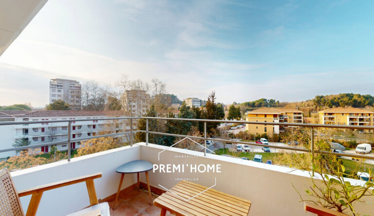 A VENDRE T2 DERNIER ETAGE AIX SUD - Premi'home Agence immobilière Aix En Provence