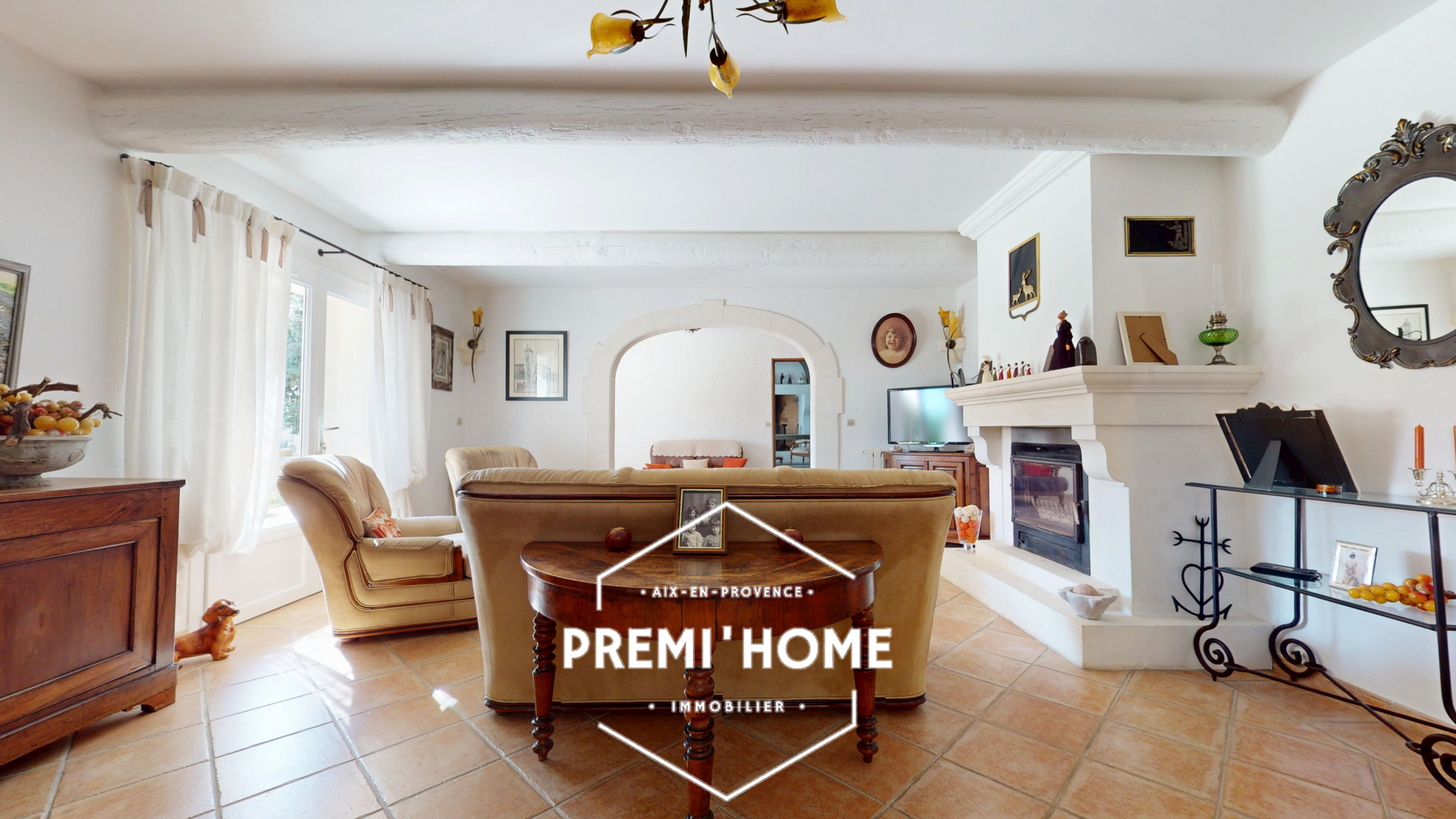 MAISON T5 + APPARTEMENT T2 AVEC PISCINE AUREILLE ALPILLES - Premi'home Agence immobilière Aix En Provence