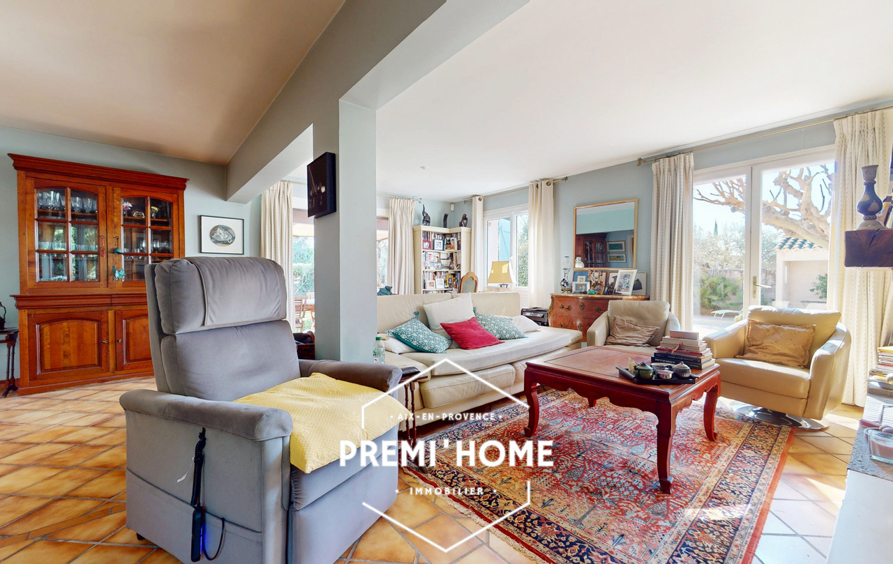 MAISON T4 AVEC PISCINE SAINT REMY DE PROVENCE - Premi'home Agence immobilière Aix En Provence