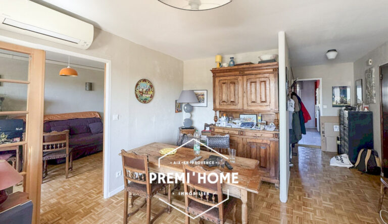 A VENDRE T3 + GARAGE A VILLEURBANNE - Premi'home Agence immobilière Aix En Provence