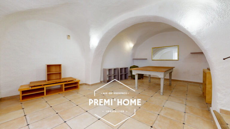 Maison de village T5 d&rsquo;env. 110 m2 avec terrasses Aureille - Premi'home Agence immobilière Aix En Provence