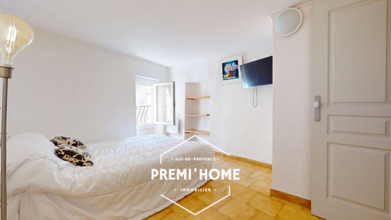 Maison de village T5 d&rsquo;env. 110 m2 avec terrasses Aureille - Premi'home Agence immobilière Aix En Provence