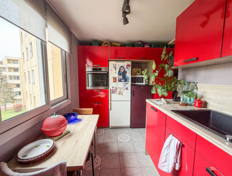 A VENDRE T3 + GARAGE A VILLEURBANNE - Premi'home Agence immobilière Aix En Provence