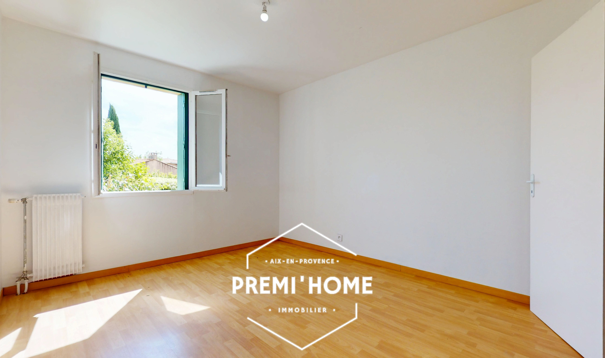 A VENDRE T3 EN DUPLEX AVEC JARDIN AIX OUEST - Premi'home Agence immobilière Aix En Provence