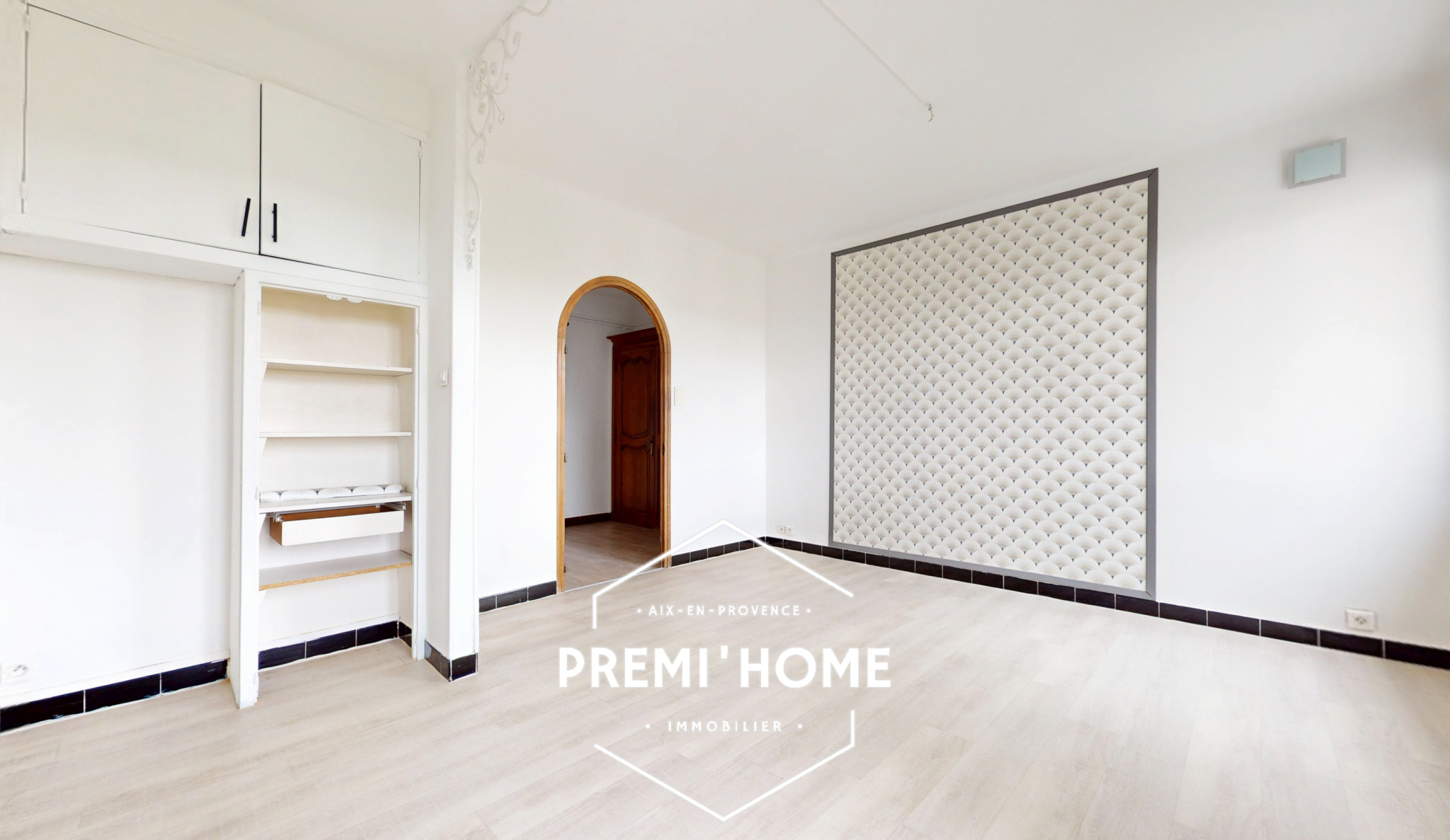 A VEDRE T3 ASCENSEUR ROI RENE AIX EN PROVENCE - Premi'home Agence immobilière Aix En Provence
