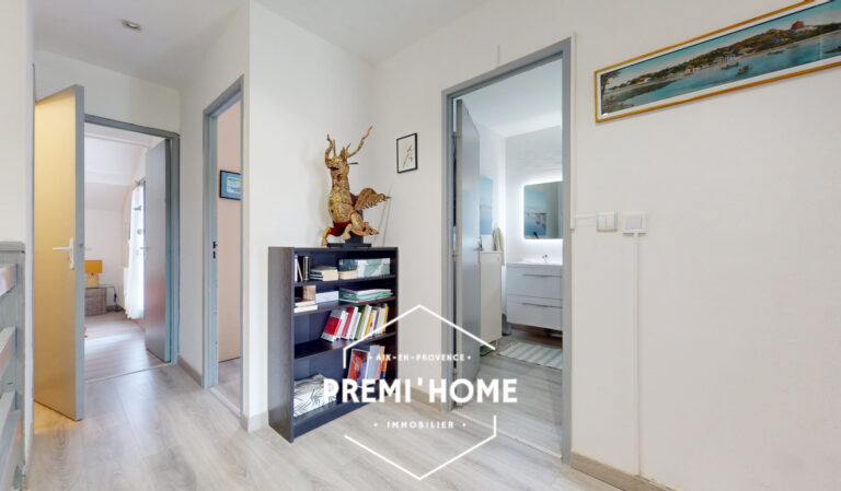 A VENDRE MAISON 4 CHAMBRES ET GARAGE JOUQUES - Premi'home Agence immobilière Aix En Provence
