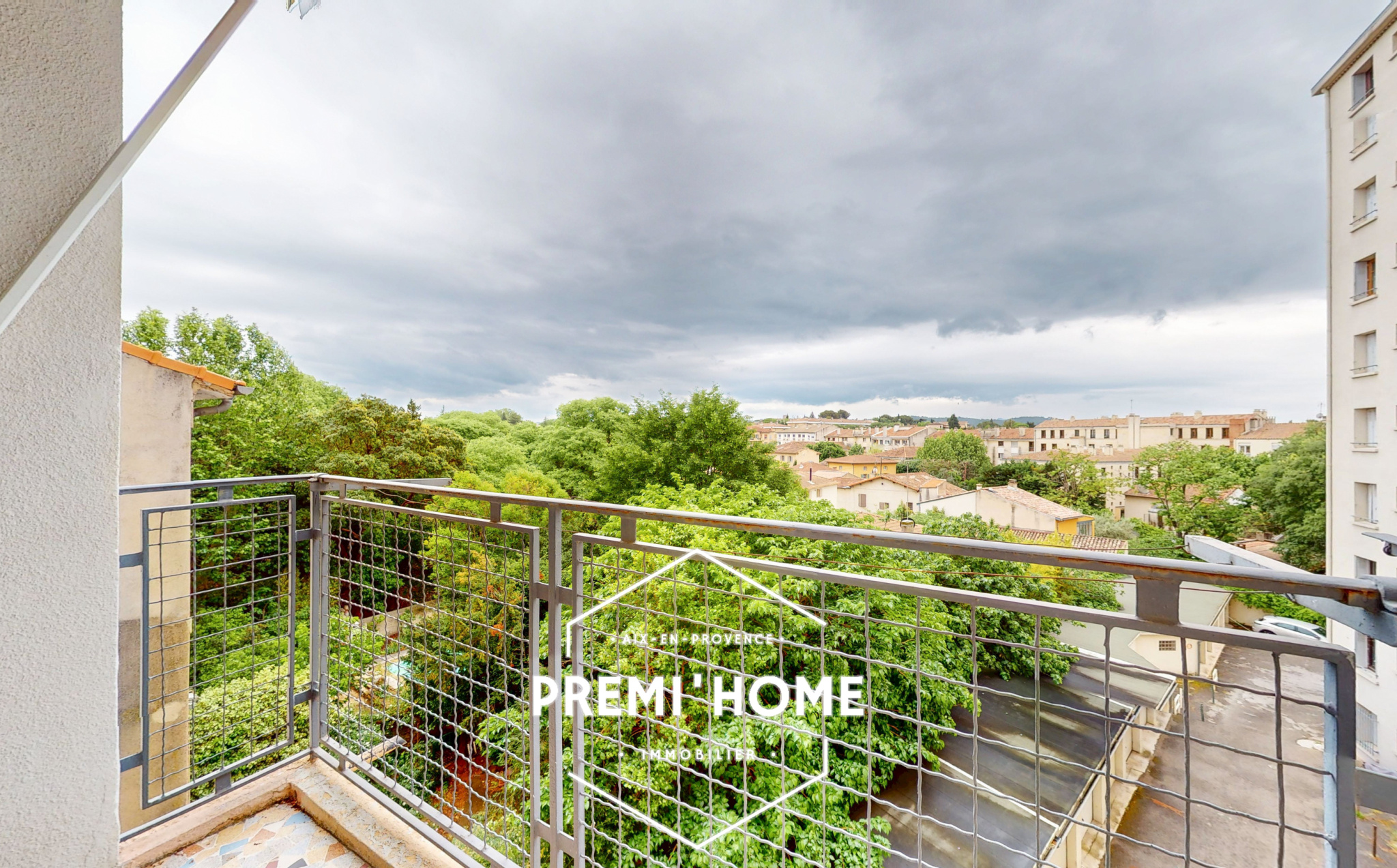 A VEDRE T3 ASCENSEUR ROI RENE AIX EN PROVENCE - Premi'home Agence immobilière Aix En Provence