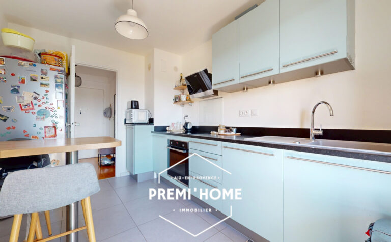 A VENDRE T3/4 RENOVE DERNIER ETAGE PIGONNET AIX EN PROVENCE - Premi'home Agence immobilière Aix En Provence