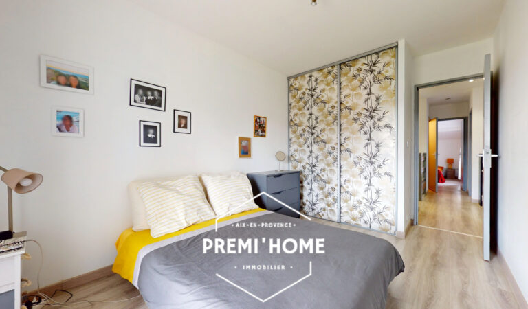 A VENDRE MAISON 4 CHAMBRES ET GARAGE JOUQUES - Premi'home Agence immobilière Aix En Provence