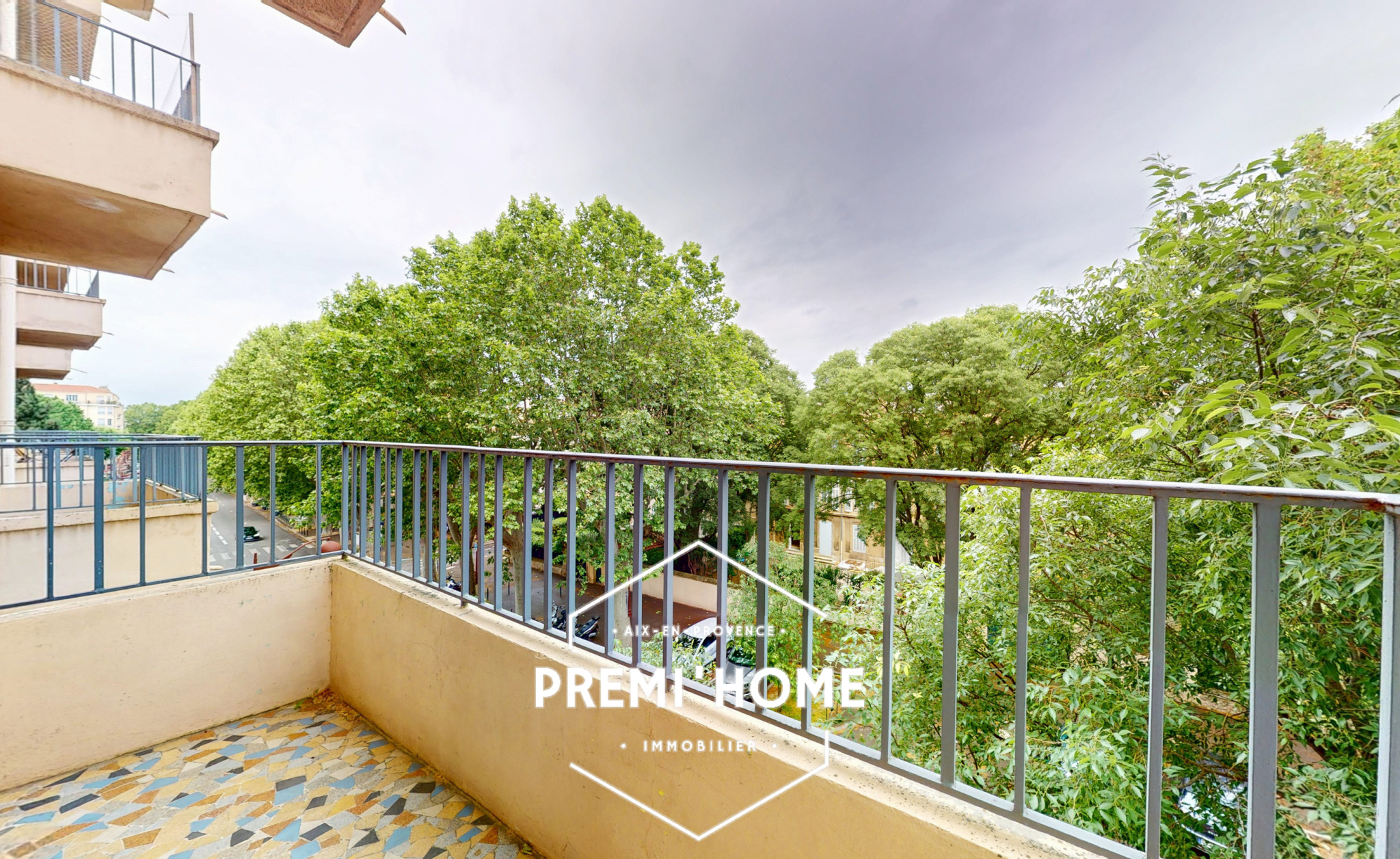 A VEDRE T3 ASCENSEUR ROI RENE AIX EN PROVENCE - Premi'home Agence immobilière Aix En Provence