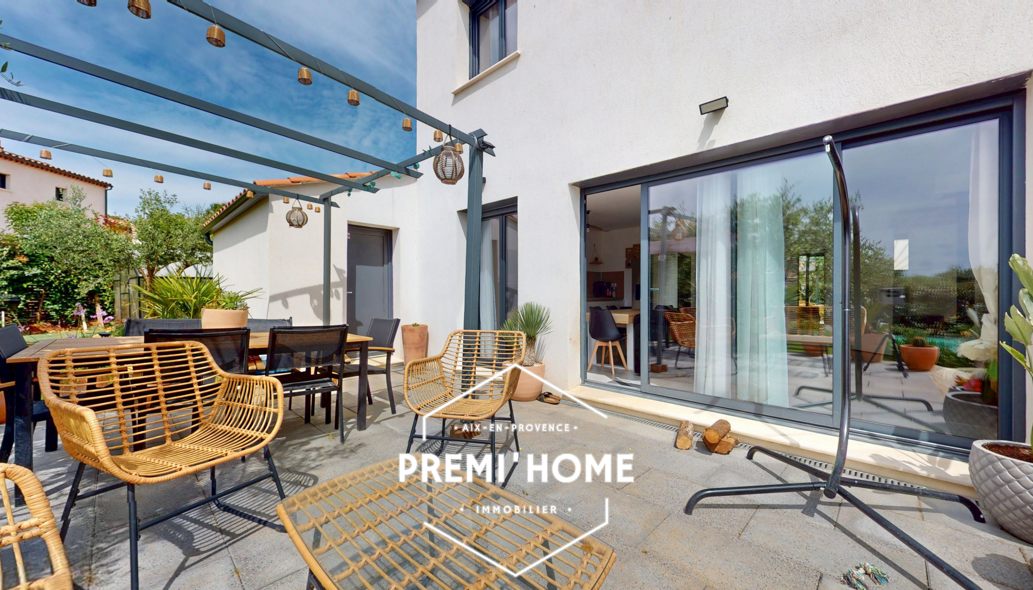 A VENDRE MAISON RÉCENTE 3 CHAMBRES PISCINE A COTIGNAC - Premi'home Agence immobilière Aix En Provence
