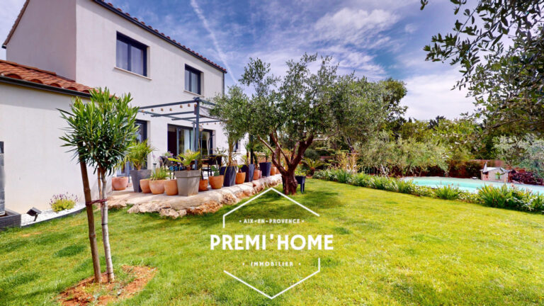 A VENDRE MAISON RÉCENTE 3 CHAMBRES PISCINE A COTIGNAC - Premi'home Agence immobilière Aix En Provence