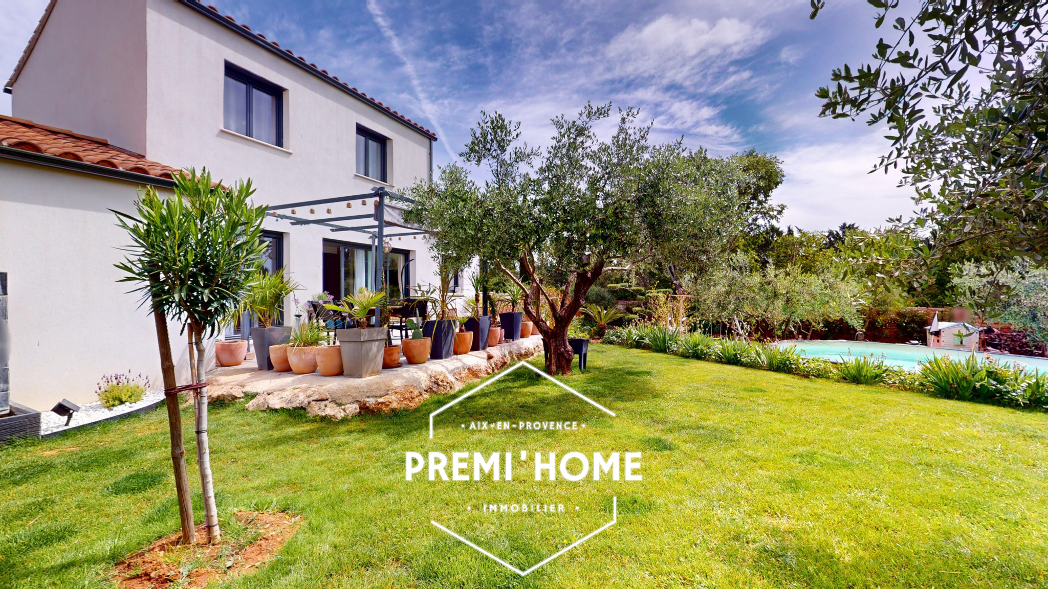 A VENDRE MAISON RÉCENTE 3 CHAMBRES PISCINE A COTIGNAC - Premi'home Agence immobilière Aix En Provence