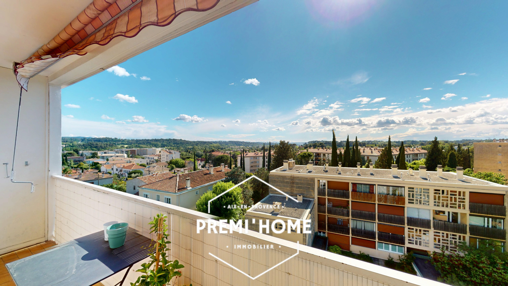 A VENDRE T3/4 RENOVE DERNIER ETAGE PIGONNET AIX EN PROVENCE - Premi'home Agence immobilière Aix En Provence