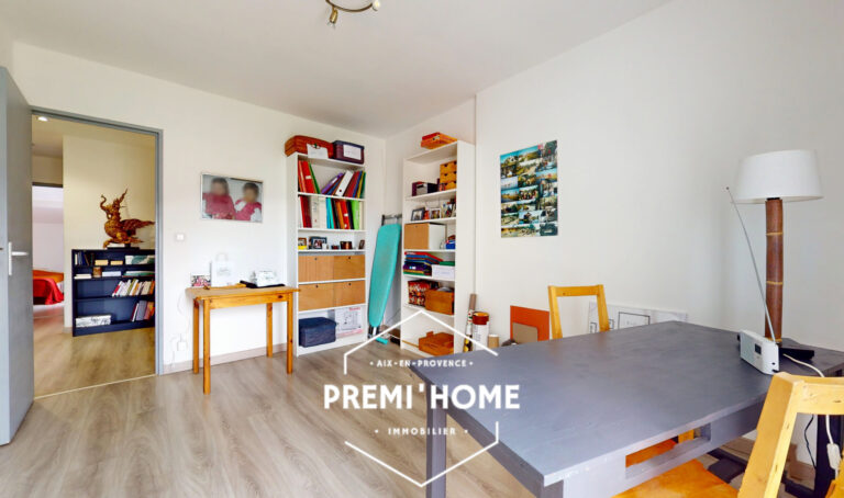 A VENDRE MAISON 4 CHAMBRES ET GARAGE JOUQUES - Premi'home Agence immobilière Aix En Provence