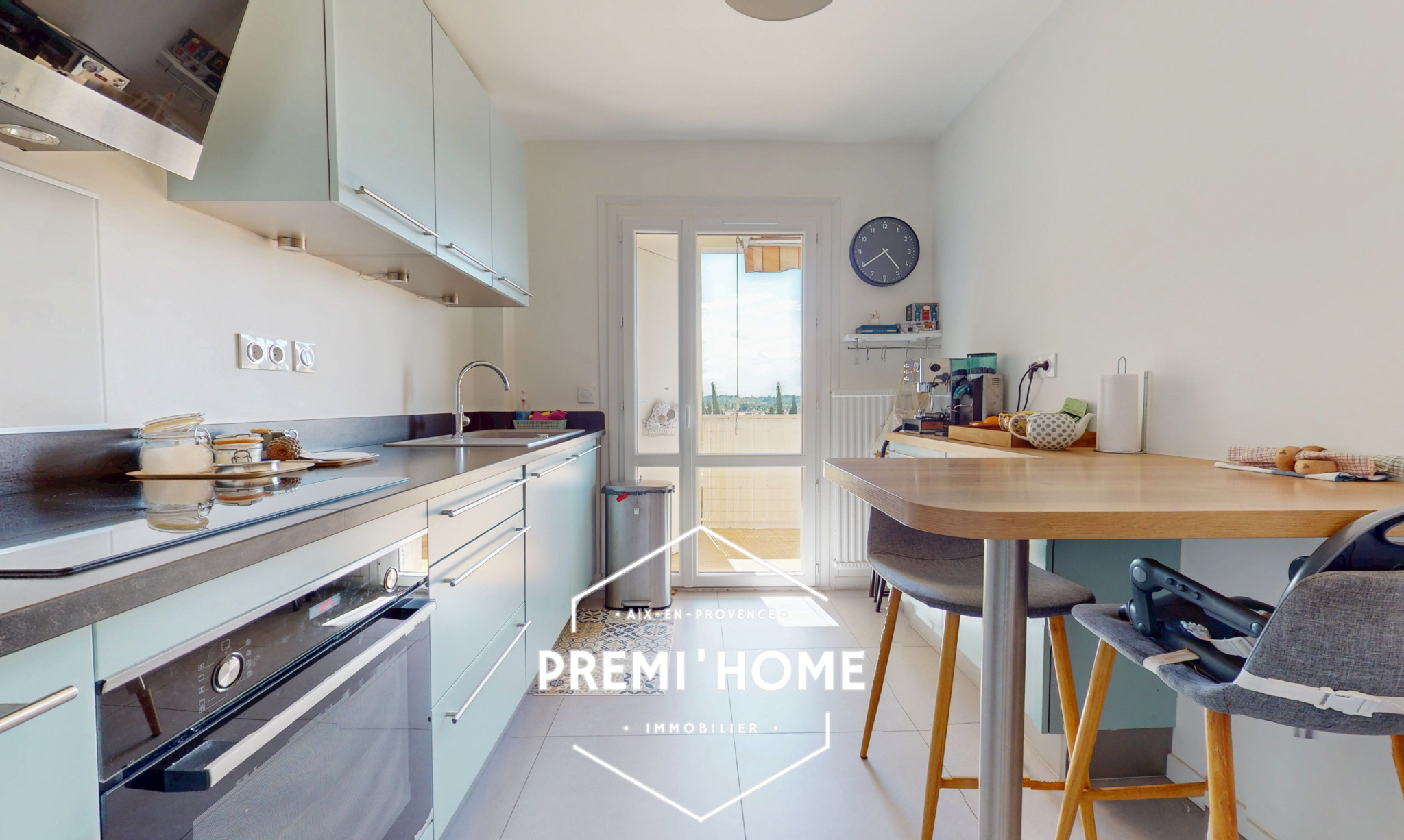 A VENDRE T3/4 RENOVE DERNIER ETAGE PIGONNET AIX EN PROVENCE - Premi'home Agence immobilière Aix En Provence