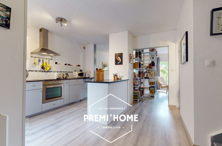 A VENDRE MAISON 4 CHAMBRES ET GARAGE JOUQUES - Premi'home Agence immobilière Aix En Provence