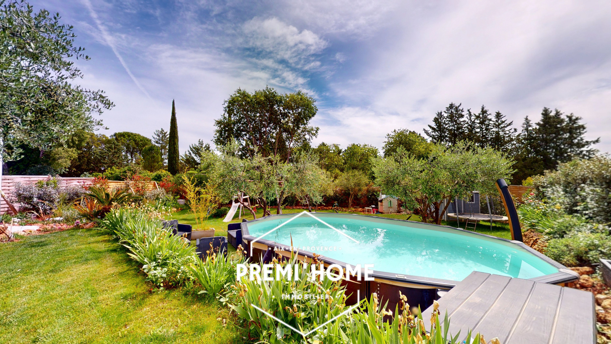 A VENDRE MAISON RÉCENTE 3 CHAMBRES PISCINE A COTIGNAC - Premi'home Agence immobilière Aix En Provence