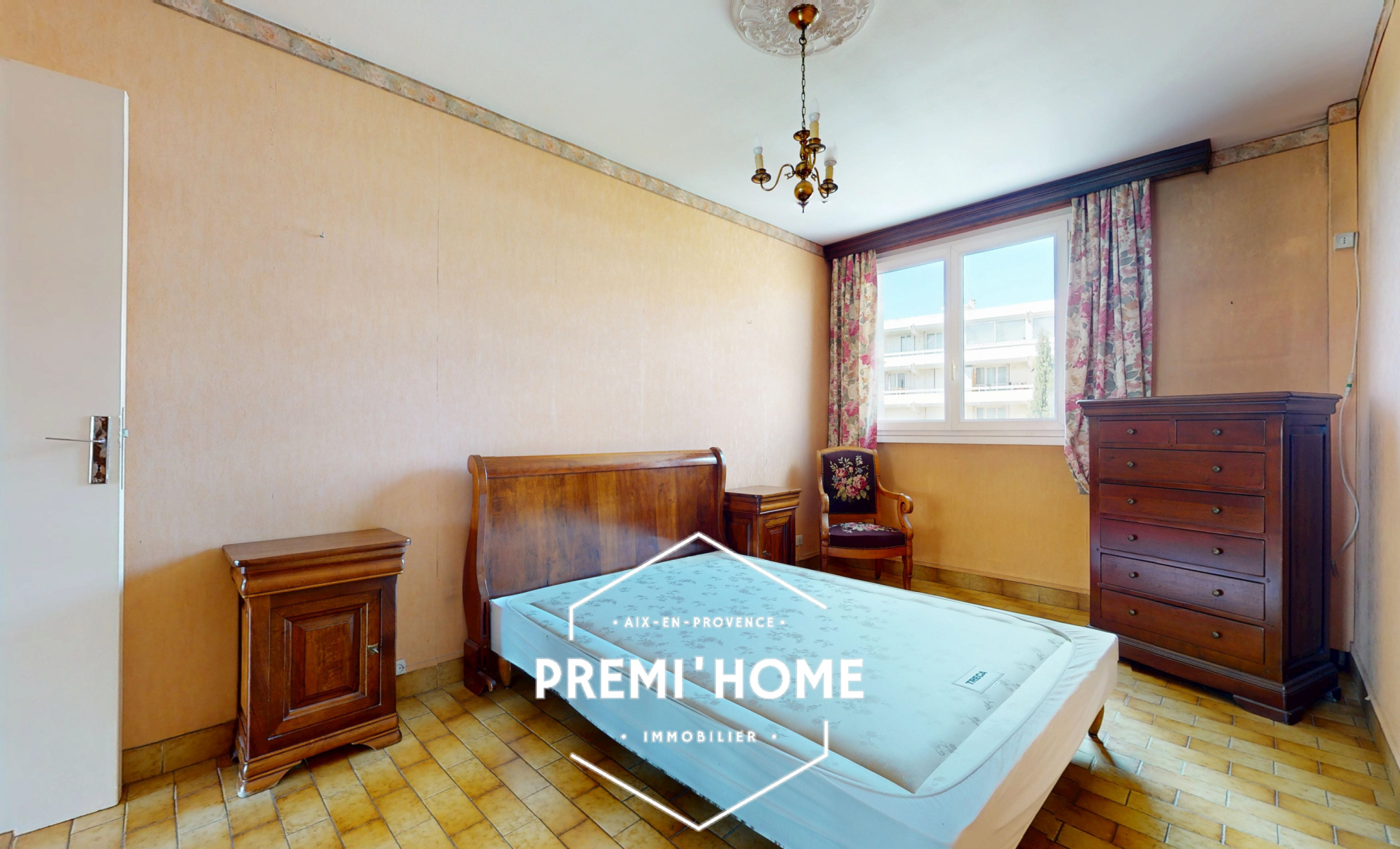 A VENDRE T3/4 ENCAGNANE - Premi'home Agence immobilière Aix En Provence