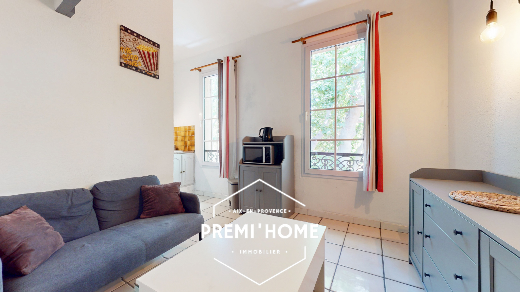 A VENDRE STUDIO AVEC MEZZANINE AIX EN PROVENCE - Premi'home Agence immobilière Aix En Provence
