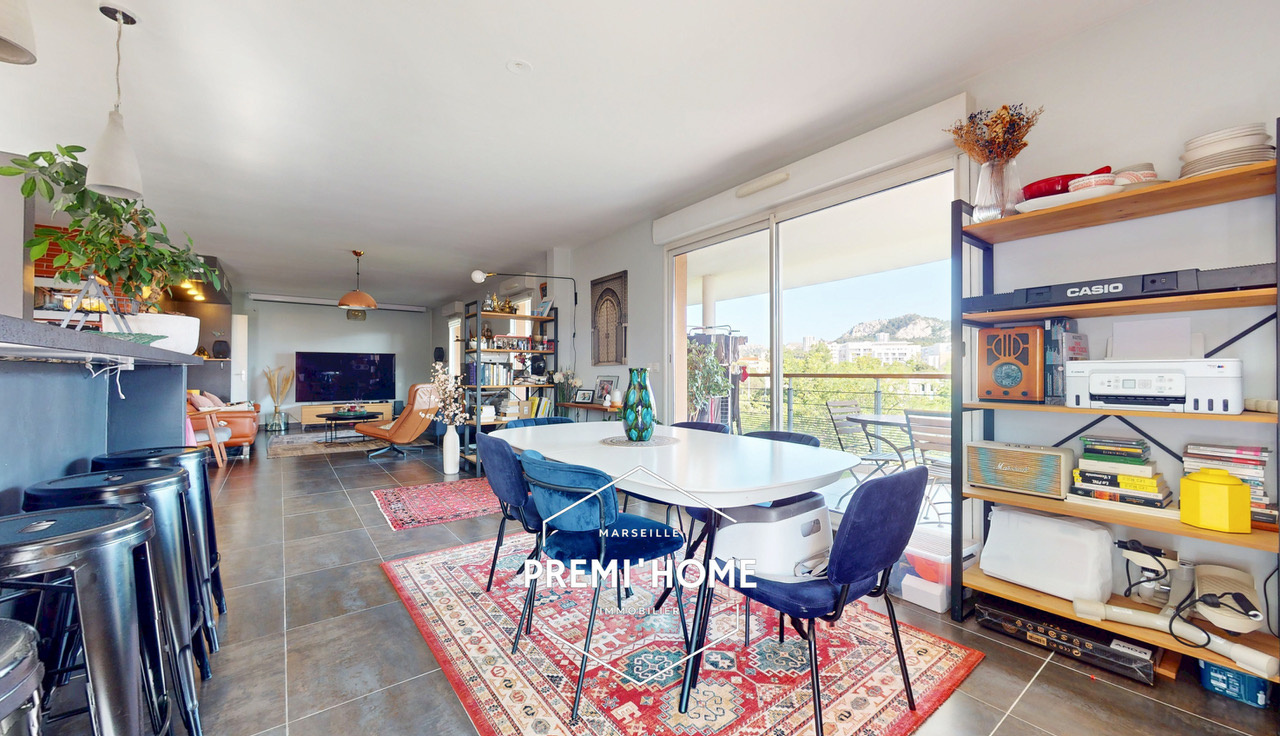 A VENDRE T3 EN DERNIER ETAGE VIEILLE CHAPELLE MARSEILLE - Premi'home Agence immobilière Aix En Provence
