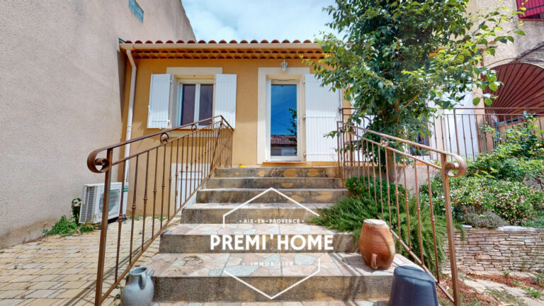 MAISON T3 ENV. 88 M2 AVEC COUR ET TERRASSE AUREILLE - Premi'home Agence immobilière Aix En Provence