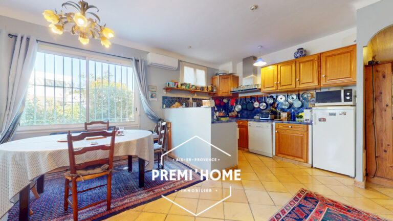 A VENDRE T5 110M2 QUARTIER FACULTES AIX EN PROVENCE - Premi'home Agence immobilière Aix En Provence