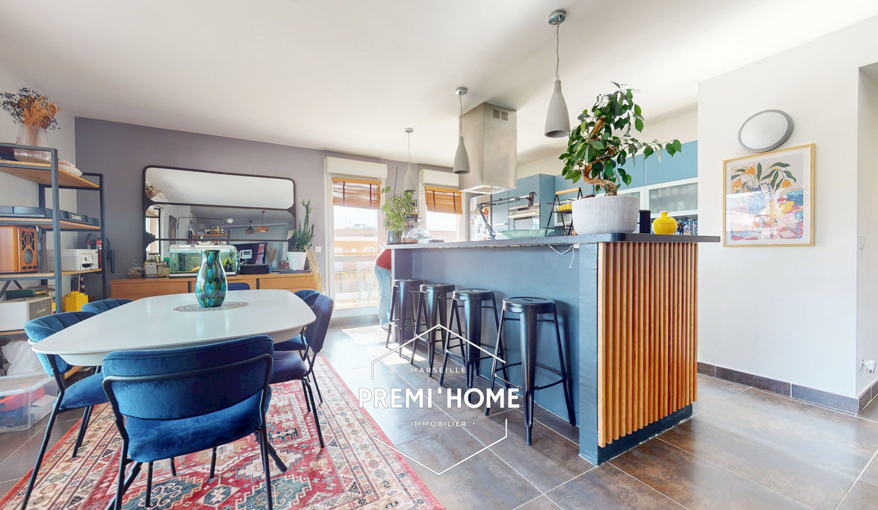 A VENDRE T3 EN DERNIER ETAGE VIEILLE CHAPELLE MARSEILLE - Premi'home Agence immobilière Aix En Provence