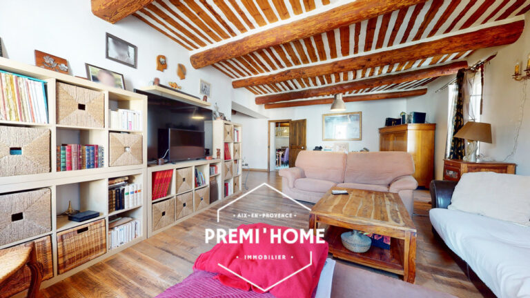 MAISON T7 ENV. 215 M2 AVEC TERRASSE ET COUR PRIVATIVE SAINT - Premi'home Agence immobilière Aix En Provence