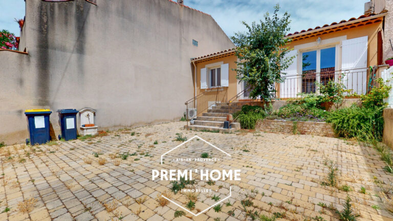 MAISON T3 ENV. 88 M2 AVEC COUR ET TERRASSE AUREILLE - Premi'home Agence immobilière Aix En Provence