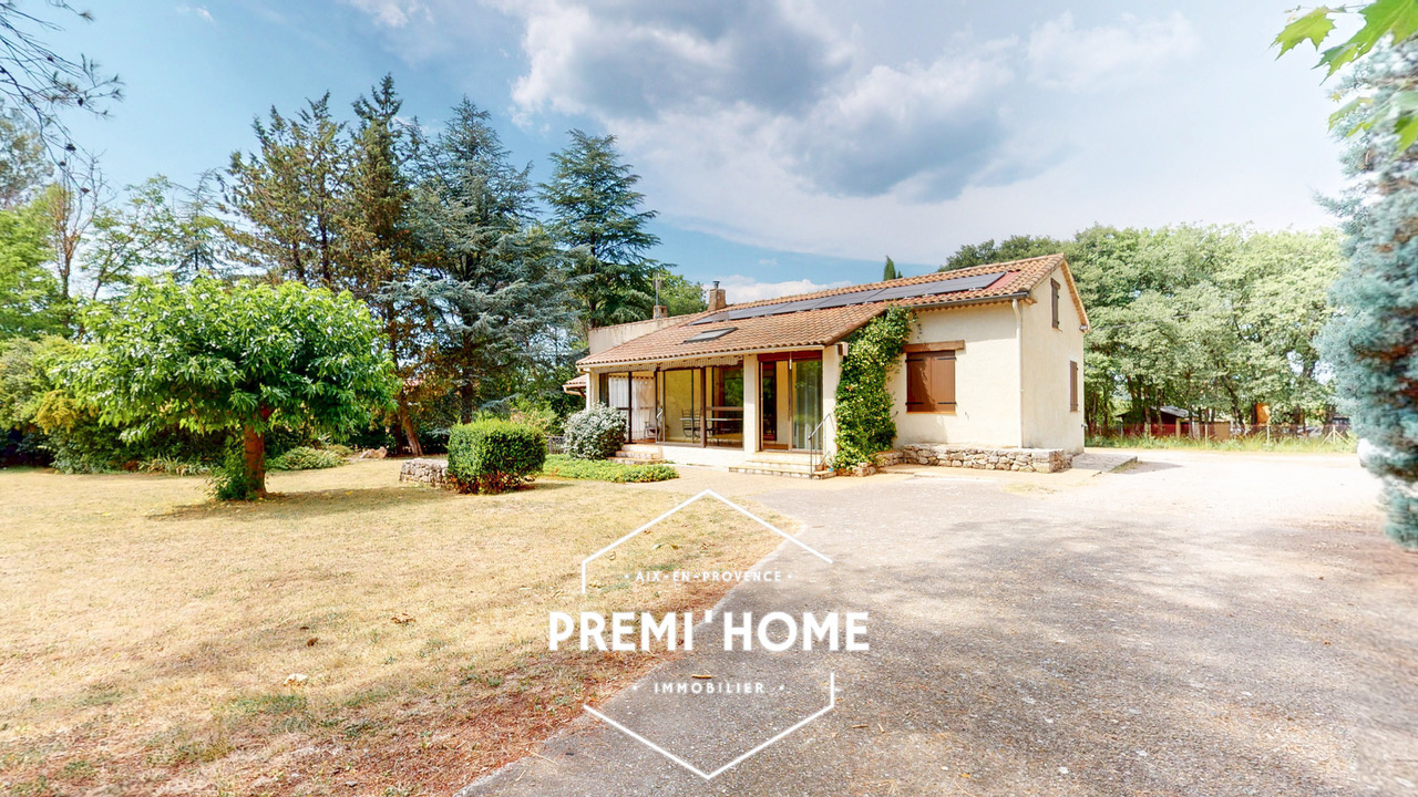 Rians, charmante villa avec beaucoup de potentiel au coeur de - Premi'home Agence immobilière Aix En Provence
