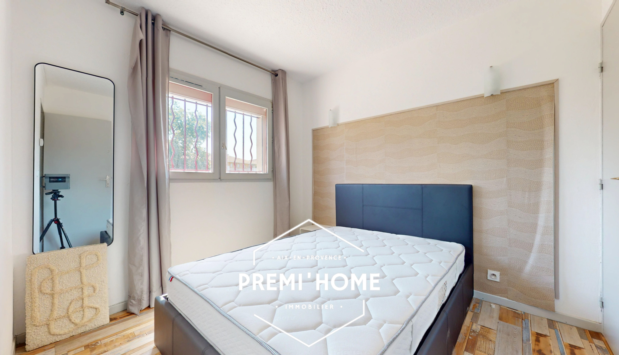A VENDRE T2 AVEC TERRASSE DE 28M2 AIX SUD A VENDRE - Premi'home Agence immobilière Aix En Provence