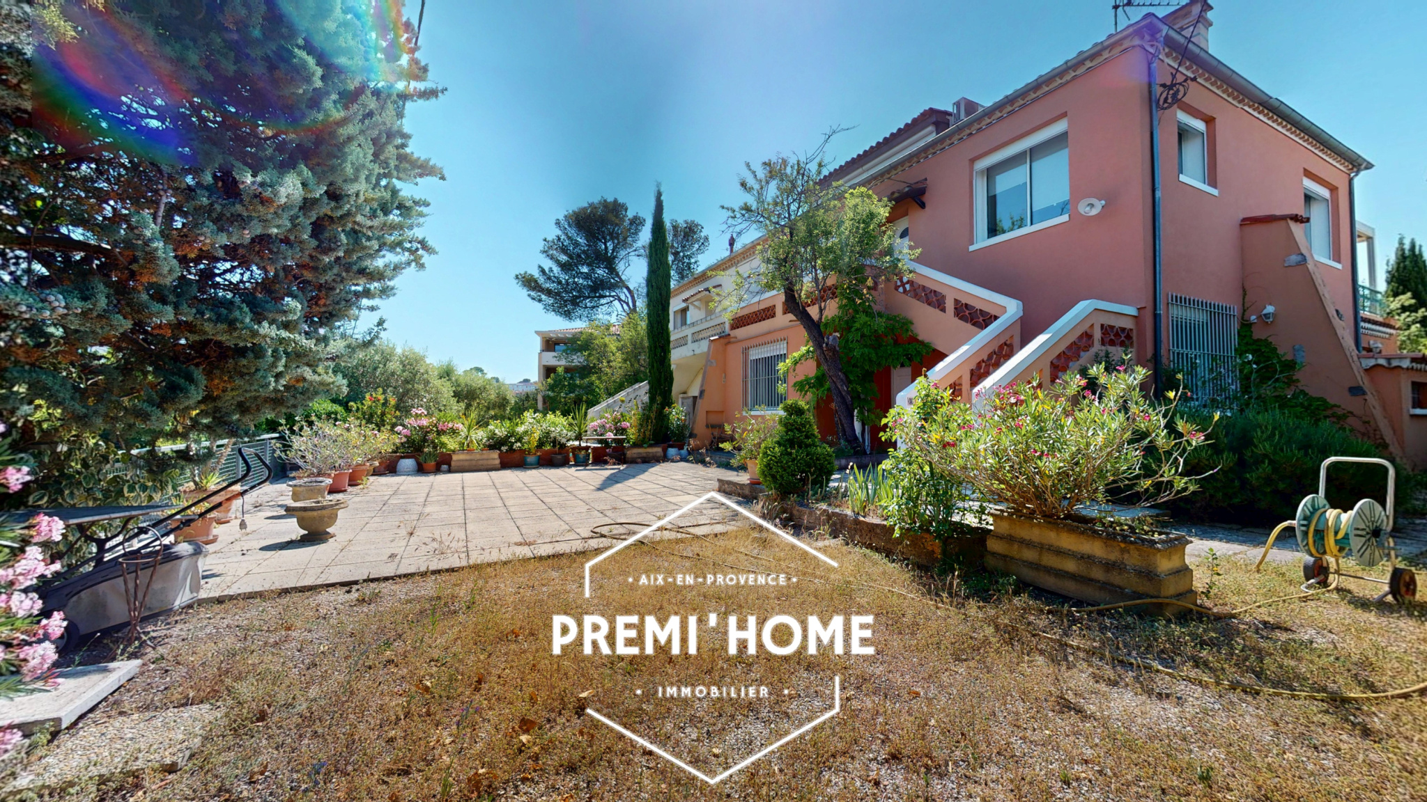 A VENDRE T5 110M2 QUARTIER FACULTES AIX EN PROVENCE - Premi'home Agence immobilière Aix En Provence