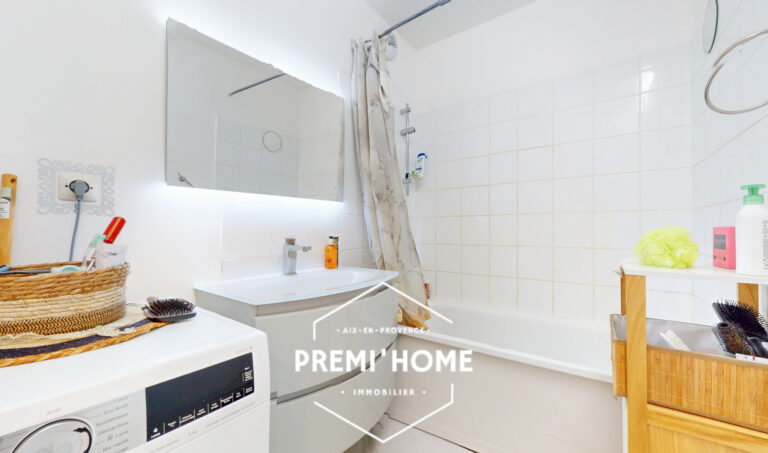 T3/4 AVEC BALCON A VENDRE AIX OUEST - Premi'home Agence immobilière Aix En Provence
