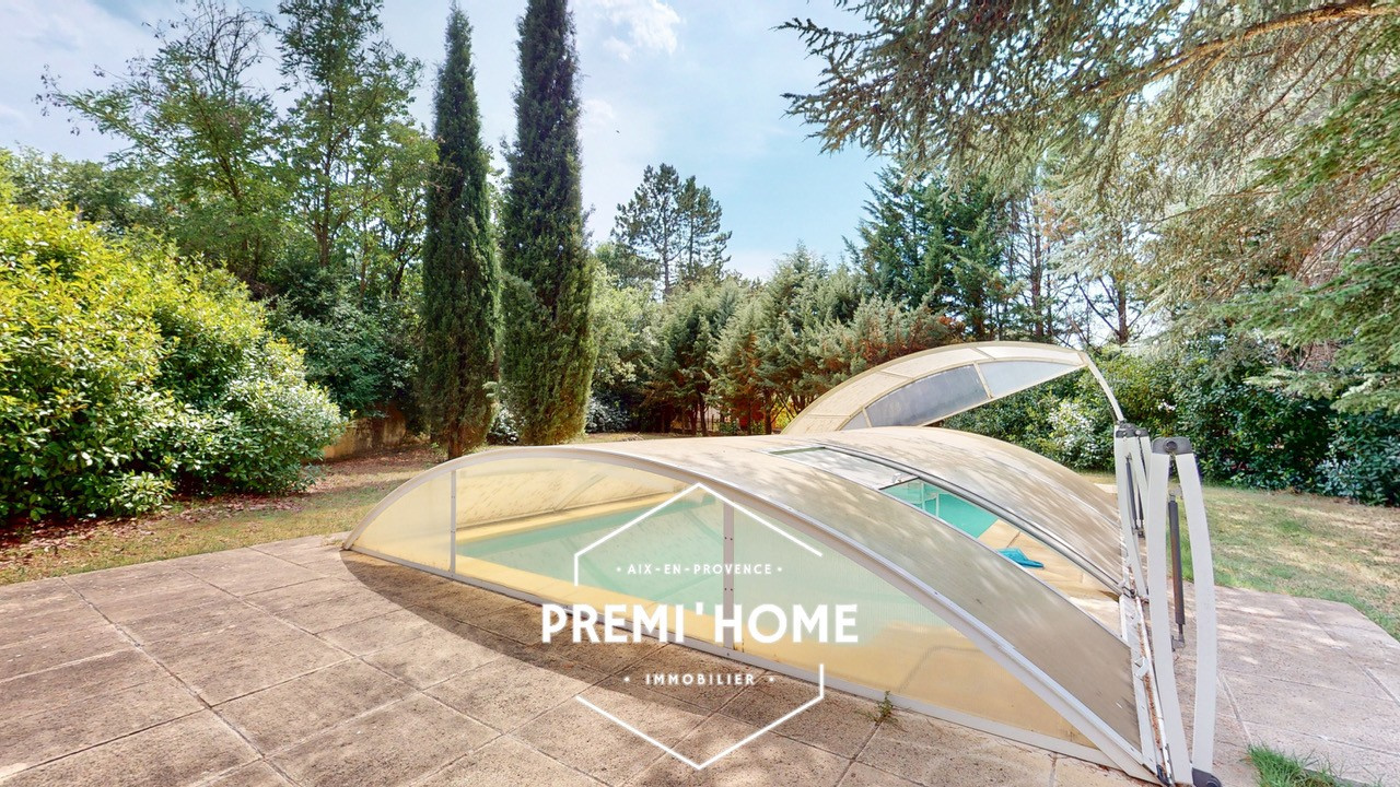 Rians, charmante villa avec beaucoup de potentiel au coeur de - Premi'home Agence immobilière Aix En Provence