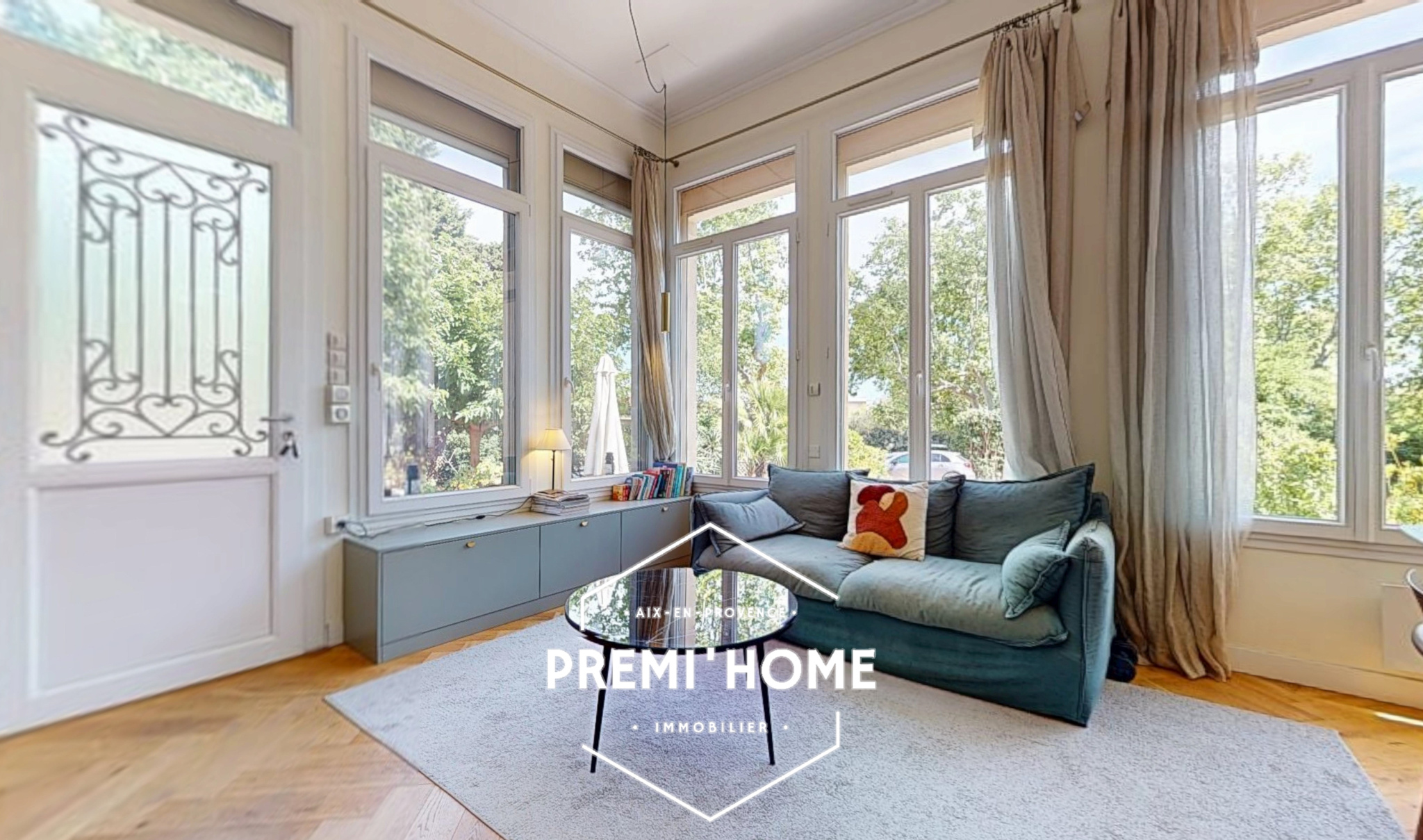T3 RENOVE AVEC JARDIN ET PISCINE BASTIDE REMARQUABLE A LA CI - Premi'home Agence immobilière Aix En Provence