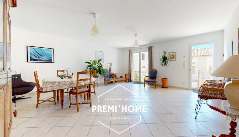 MAISON T3 ENV. 88 M2 AVEC COUR ET TERRASSE AUREILLE - Premi'home Agence immobilière Aix En Provence