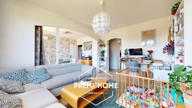 T3/4 A VENDRE DERNIER ETAGE AIX EN PROVENCE QUARTIER EST - Premi'home Agence immobilière Aix En Provence